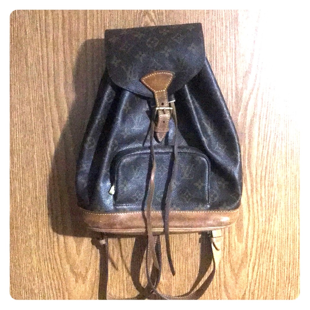 Authentic Louis Vuitton Montsouris MM